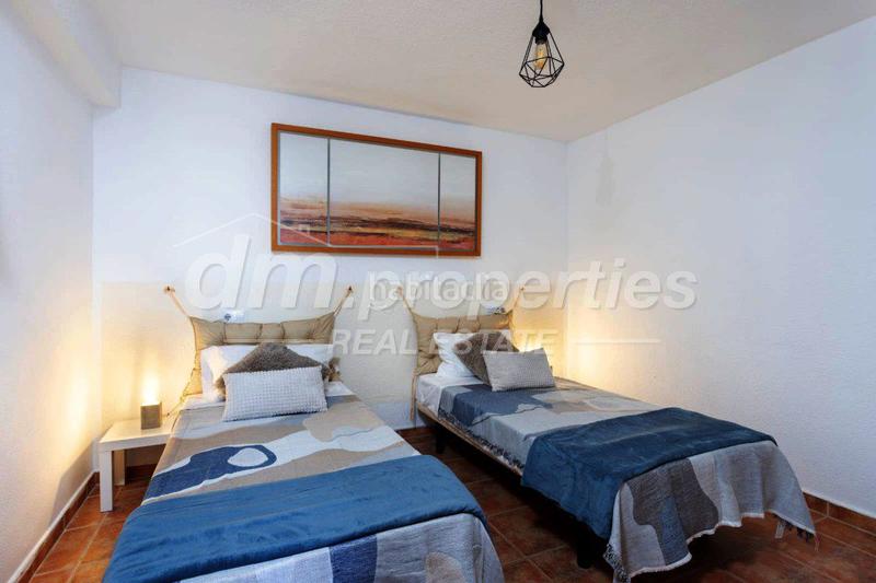 Foto a1ad239b-67b6-468e-b55c-bd77f86cde08. Dúplex duplex en venta en Costa del Silencio, 4 dormitorios. en Arona