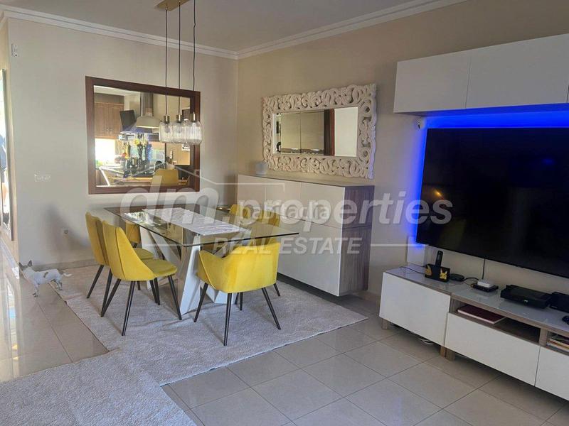 Foto 844b9463-2164-45ad-9850-9b248093ef30. Casa a schiera con parcheggio piscina in Los Cristianos Arona