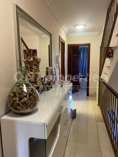 Foto a88b6e68-56bc-4e74-887e-519683a7b65f. Casa a schiera con parcheggio piscina in Los Cristianos Arona