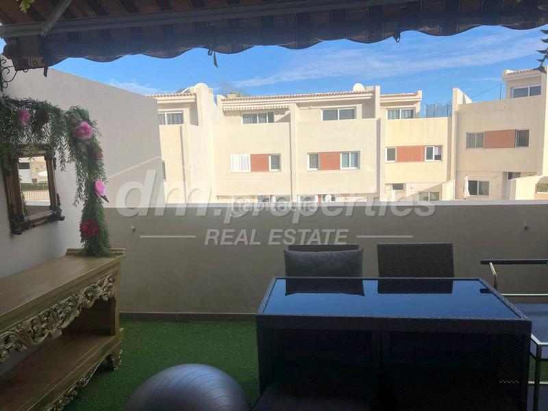 Foto c6745185-3736-4e15-9ca3-6790ec77b385. Casa a schiera con parcheggio piscina in Los Cristianos Arona