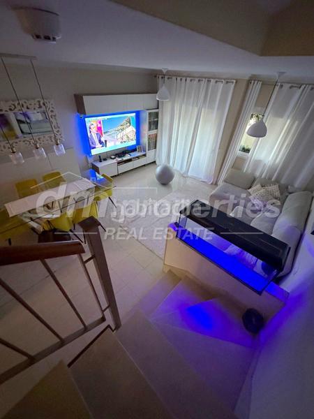 Foto df5fcf9d-5199-4314-84cd-e66b0b0f1244. Casa a schiera con parcheggio piscina in Los Cristianos Arona