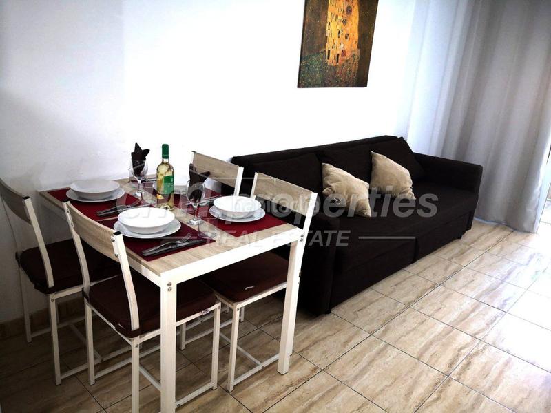 Foto ba4020bf-2c53-4098-827f-e18344cd86b4. Apartment with parking pool in Playa de las Américas Arona