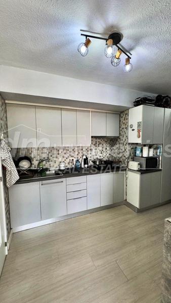 Foto 1293b5c4-21b9-4974-bd86-b7500fd34c18. Piccolo appartamento con parcheggio piscina in Los Cristianos Arona