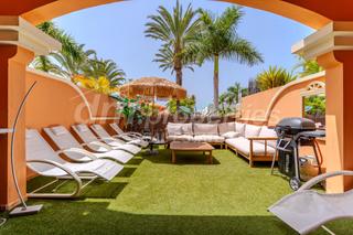 Casa adossada a Los Cristianos. Villa ados. en venta en playa las americas, 2 dormitorios.