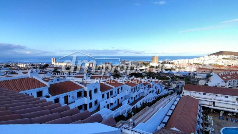Foto 3135adf3-8378-424d-8d73-f567566f8d5d. Zweistöckige wohnung mit pool in Los Cristianos Arona