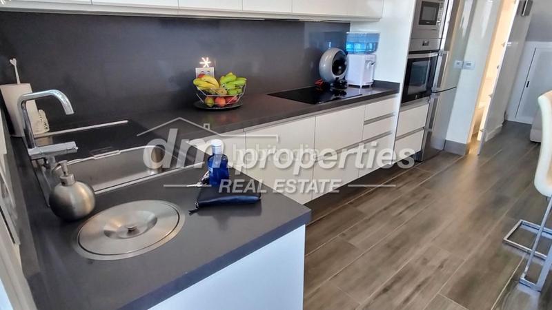 Foto c6da278a-c780-470b-8f07-7d11098401b2. Zweistöckige wohnung mit pool in Los Cristianos Arona