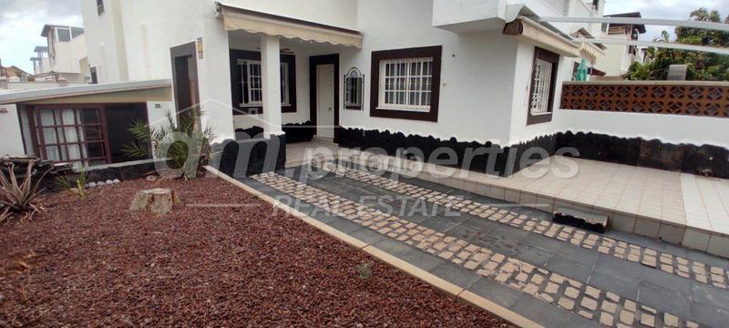 Foto 1828a993-b887-46bd-b3f5-711708a659a2. Apartament amb aparcament piscina a Costa del Silencio Arona