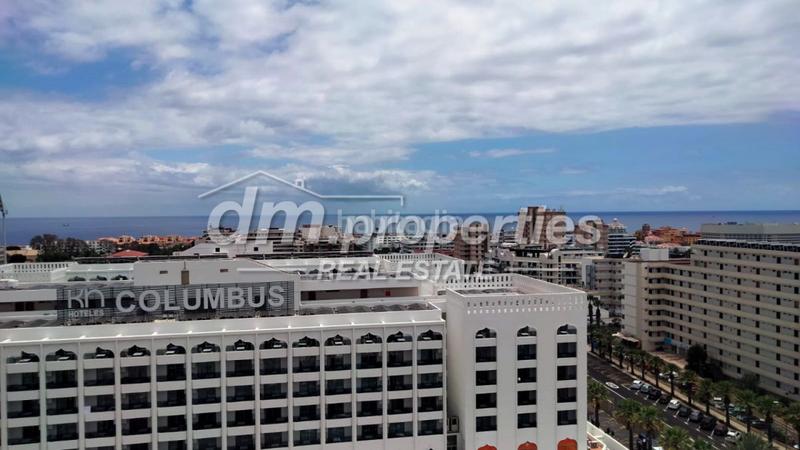 Foto 0374c59e-958f-4f2e-84c2-31439666dff3. Apartament amb aparcament piscina a Playa de las Américas Arona