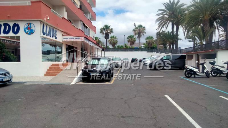 Foto 49e5bb72-001c-40d1-8f15-988bb194e54c. Apartament amb aparcament piscina a Playa de las Américas Arona