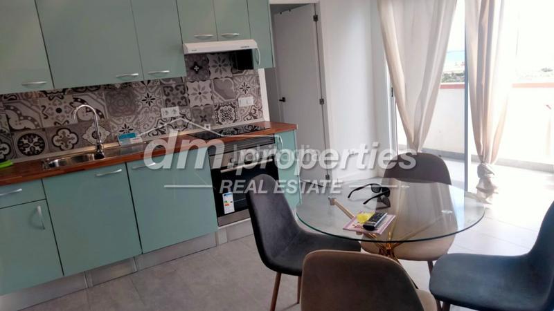 Foto 972ac826-d78b-4c3a-9bc1-ed2a01bfaec0. Apartament amb aparcament piscina a Playa de las Américas Arona