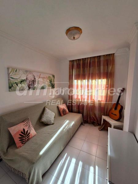 Foto 9592ba70-8081-436a-8268-ce4913b0bc11. Apartament amb aparcament piscina a Los Cristianos Arona