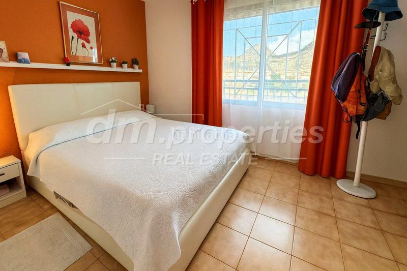 Foto d34db25a-0785-49e7-86e6-8a4f52077f68. Apartamento  en venta en Los Cristianos, 1 dormitorio. en Arona