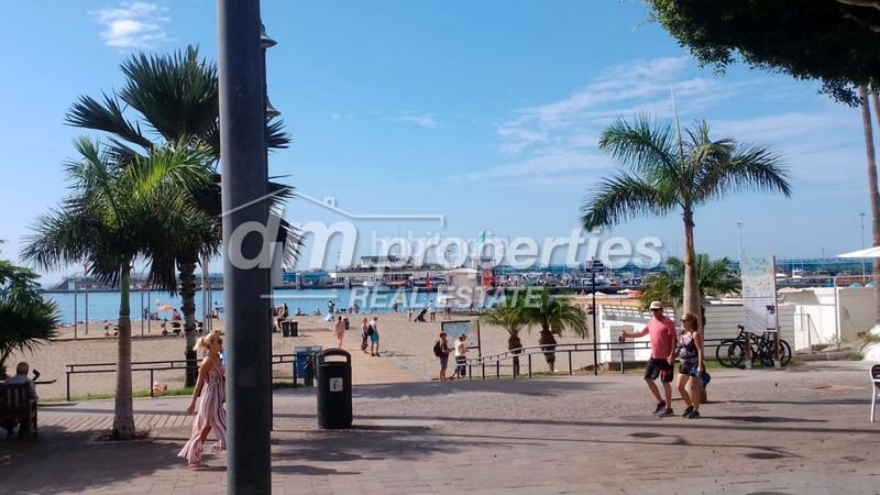 Foto b5ef5432-5ede-414b-b134-d03cdd056a50. Ático atico en venta en Los Cristianos, 2 dormitorios. en Arona