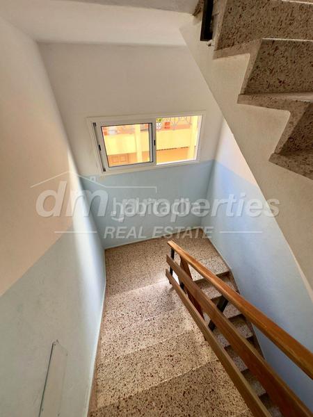Foto dbec6098-25a8-4236-b626-85ee0ea058af. Ático atico en venta en Los Cristianos, 2 dormitorios. en Arona