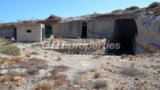Masia a Fasnia. Casa cueva en venta en las eras.