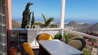Xalet a La Camella. Villa en venta en la sabinita, 3 dormitorios.