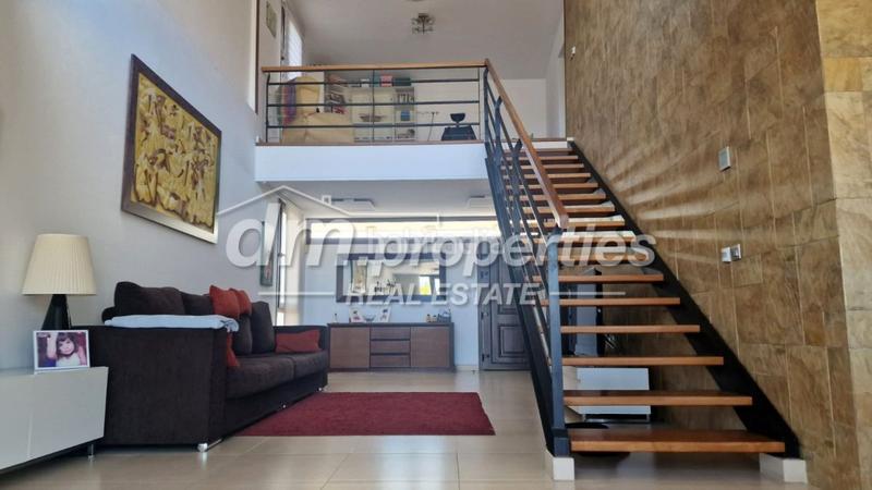 Foto 0603a6ea-d726-4834-9a58-c5c9701fdbbf. Chalet villa en venta , 4 dormitorios. en Cuevecitas - Malpaís Candelaria