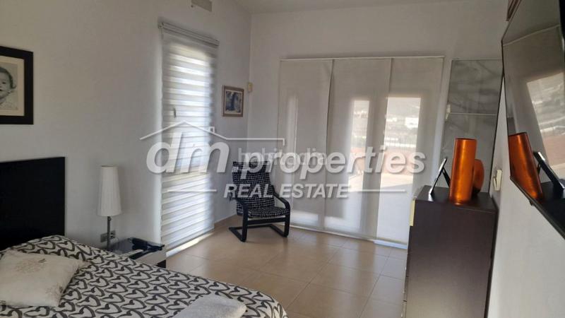 Foto 12802d0d-148f-4c15-a339-381c7af03c9c. Chalet villa en venta , 4 dormitorios. en Cuevecitas - Malpaís Candelaria