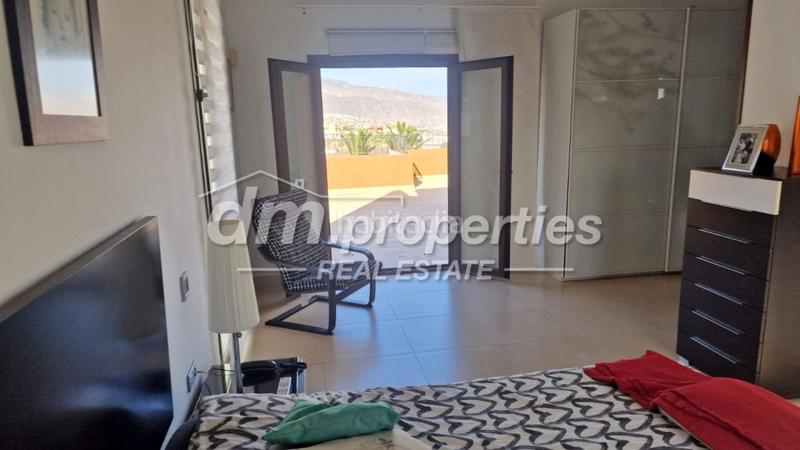 Foto 47dcfc8b-a8b6-4576-b847-04f25193fa8f. Chalet villa en venta , 4 dormitorios. en Cuevecitas - Malpaís Candelaria