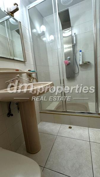 Foto 09a4e524-9a77-474f-b962-b015f102a9a4. Chalet con parcheggio piscina in Chayofa Arona