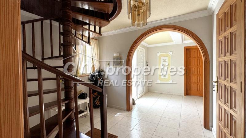 Foto 3015789b-7725-4637-84f5-98bdba27ef57. Chalet con parcheggio piscina in Chayofa Arona