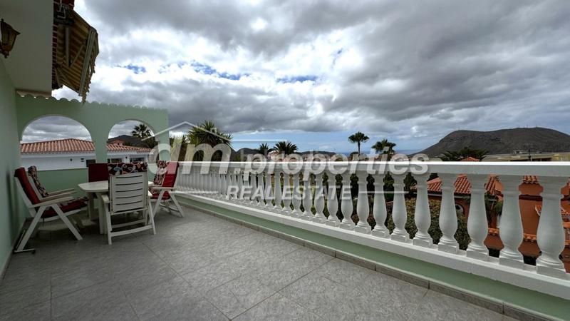 Foto b00b58ef-65fa-4f84-8f37-54a3b4afea87. Chalet con parcheggio piscina in Chayofa Arona