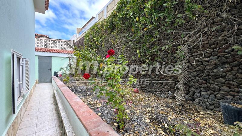 Foto bf6dd431-10dc-4756-8334-46747fb0eeca. Chalet con parcheggio piscina in Chayofa Arona