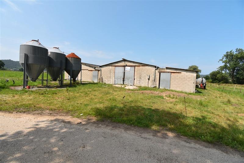 Foto a926380b-0eba-4d5f-9689-99241302c9ea. Nau industrial a Solórzano