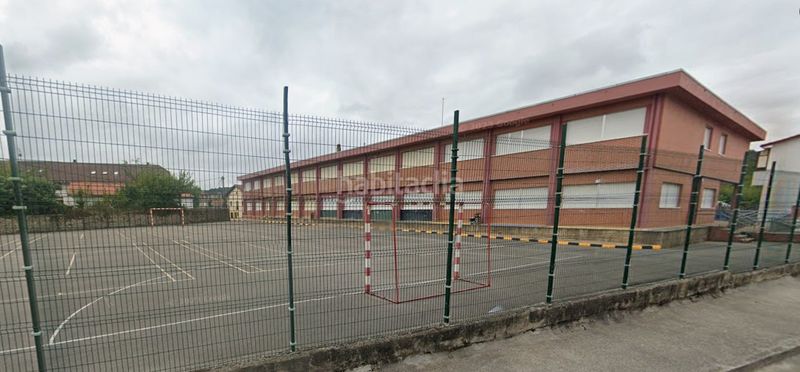 Foto 89358c03-cd2d-47f7-9bac-1dd22ce6571a. Casa aparellada a Bárcena de Cicero