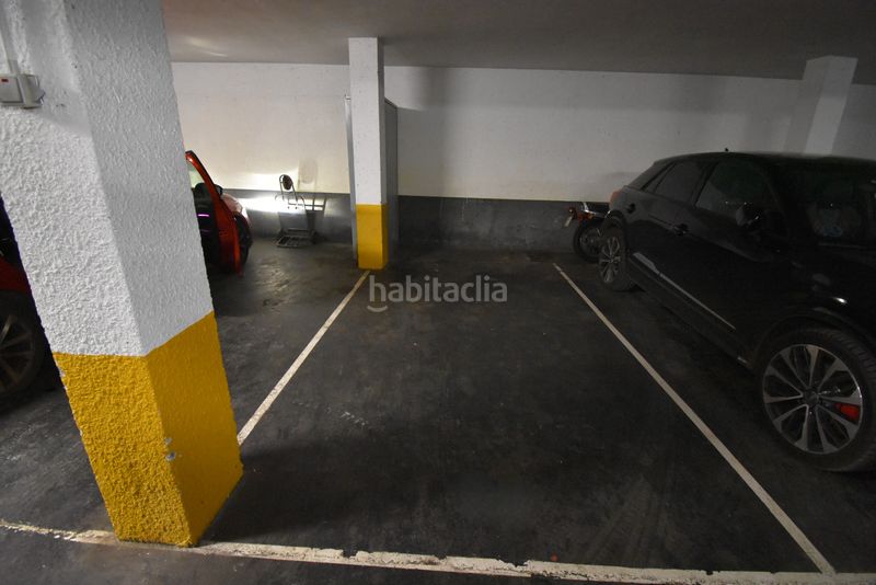 Foto bba1425c-1828-44c3-87a1-df00b80d848b. Casa adossada amb aparcament a Arredondo