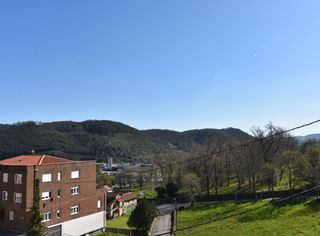 Casa  Paseo ayuntamiento. Casa independiente en solares