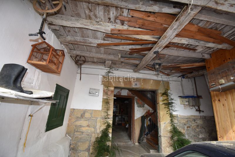 Foto 0e922251-d3dd-4e96-bb4c-605c18f9cec4. Casa amb aparcament a Heras - Santiago - San Salvador Medio Cudeyo