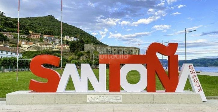 Foto e5d2e0af-8a80-4864-b338-321eded419ff. Pis a Santoña