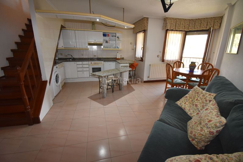 Foto 2dced421-126d-45ad-8e10-ba0c826d3398. Duplex con riscaldamento in Tregadín Noja