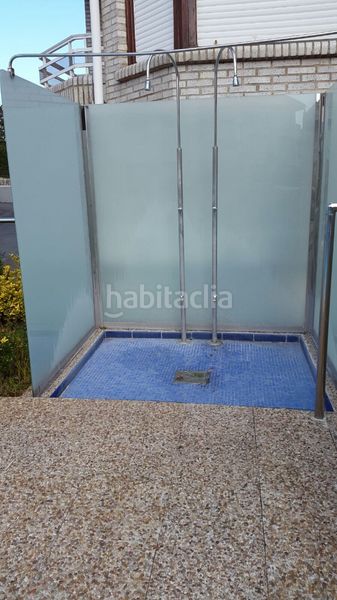 Foto 26299cc9-a392-4846-9260-1cb7822d86c8. Àtic amb aparcament piscina a Tregadín Noja