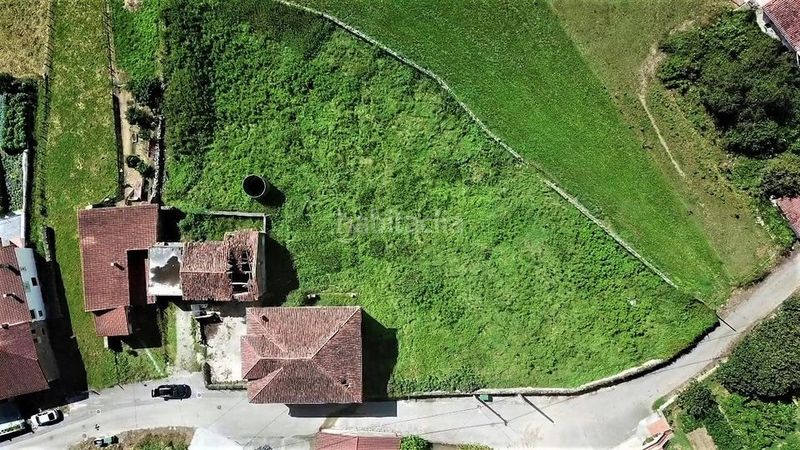 Foto 7d9b59c9-625e-45df-9766-fa6dc92dd8be. Maison jumelée dans Voto
