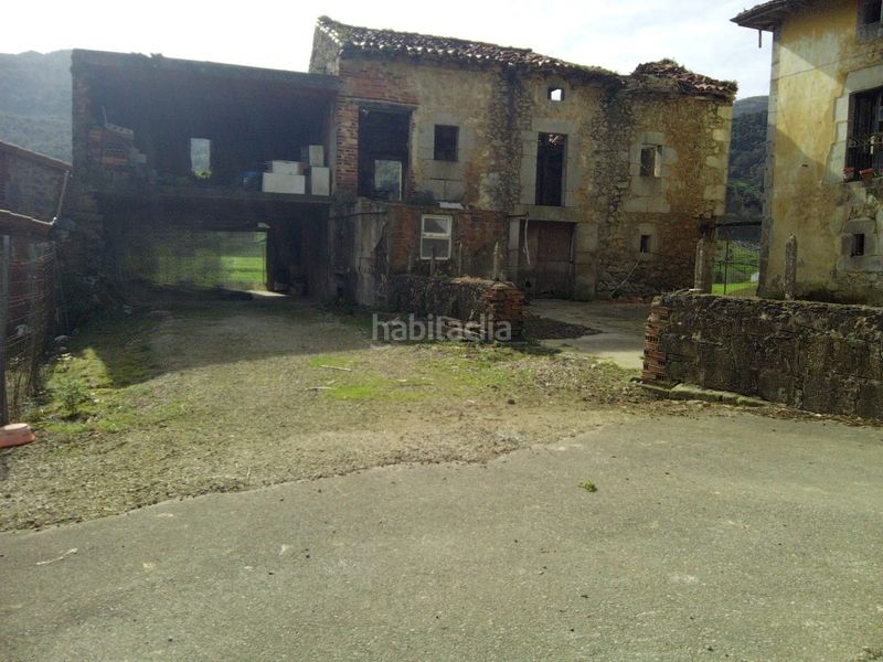 Foto bd4dd1d0-c43c-408f-9d1e-62c1a53b369a. Maison jumelée dans Voto