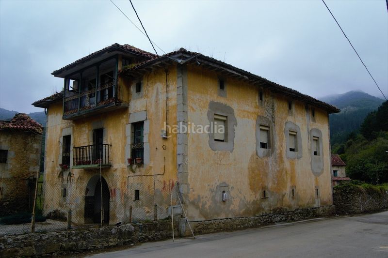 Foto dd5dfbfd-6637-47fe-8b78-20079a385896. Maison jumelée dans Voto