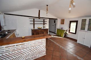 Rent Country house  Poblado ceceñas. Cabaña en ceceñas