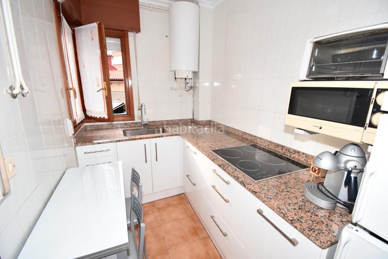Foto 63d33253-c4e0-4fe8-8f12-f977b1f1e3d1. Appartamento con parcheggio in El Arco-Rota-Fonegra Noja
