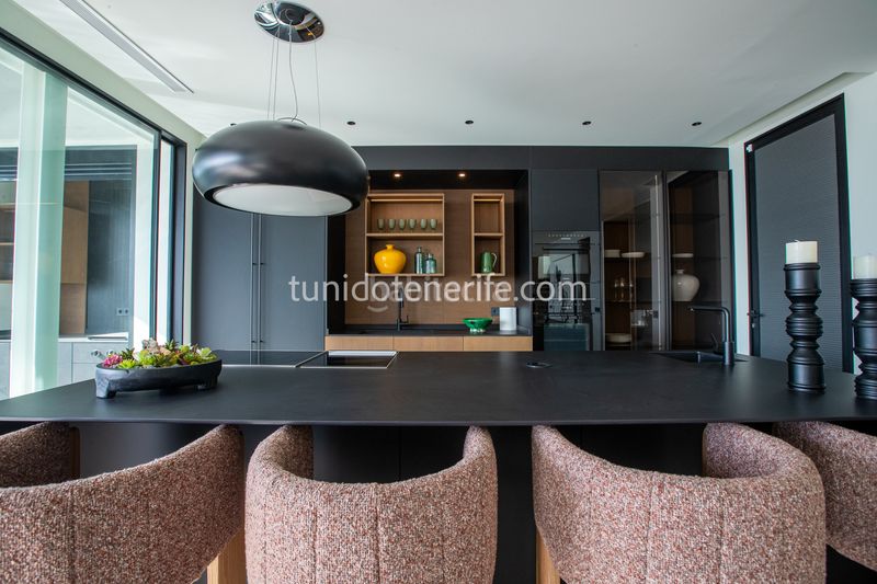 Foto 0be7ec2e-c0d6-4796-bb6c-07c5ea4f826c. Casa amb aparcament piscina a Playa de San Juan Guía de Isora