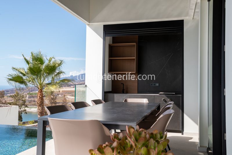 Foto 1bc5435a-3c3f-4128-a293-c1f5415939e0. Casa amb aparcament piscina a Playa de San Juan Guía de Isora