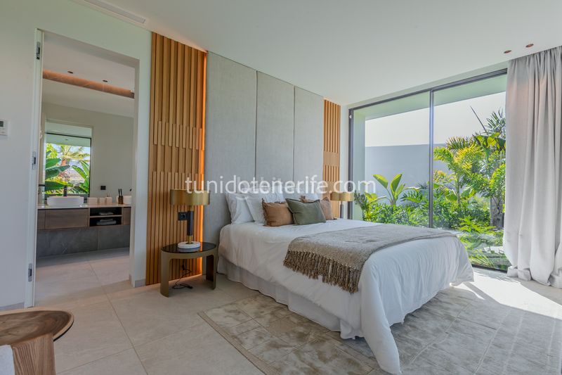 Foto 85d132a9-31ff-436a-ab60-e8f4274621bb. Casa amb aparcament piscina a Playa de San Juan Guía de Isora
