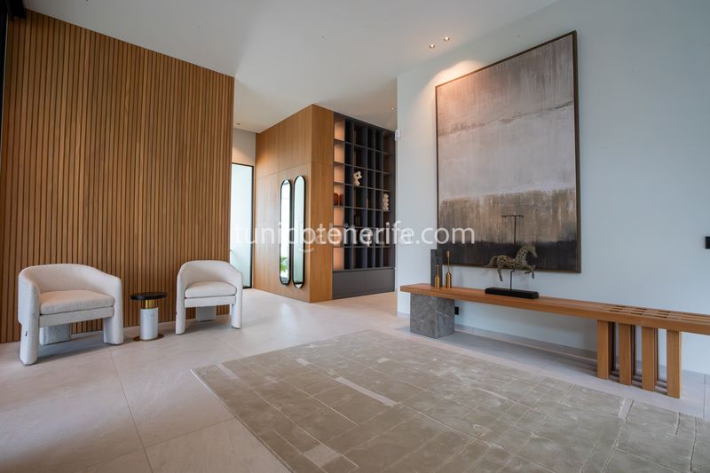 Foto b87ec2cb-297e-4f95-85af-86b31df180c7. Casa amb aparcament piscina a Playa de San Juan Guía de Isora