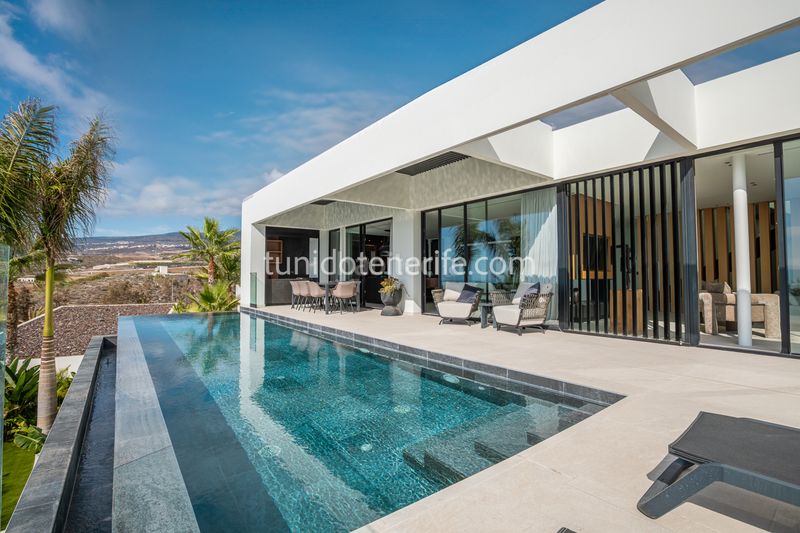 Foto d26bb47d-2f45-428c-8d28-a3742ad2c337. Casa amb aparcament piscina a Playa de San Juan Guía de Isora