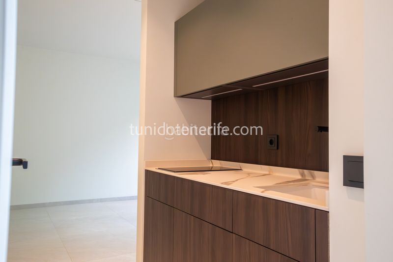 Foto dd3a38a0-a76e-4791-bd40-0d06f167b378. Casa amb aparcament piscina a Playa de San Juan Guía de Isora