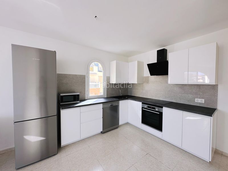 Foto 5eba1049-e308-437b-bd91-14e8e27b1c6d. Apartament amb piscina a Los Cristianos Arona