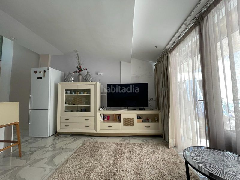 Foto 64593110-5bc5-45eb-9169-d14c7ce4edc0. Apartament amb piscina a Playa Fañabé Alto Adeje