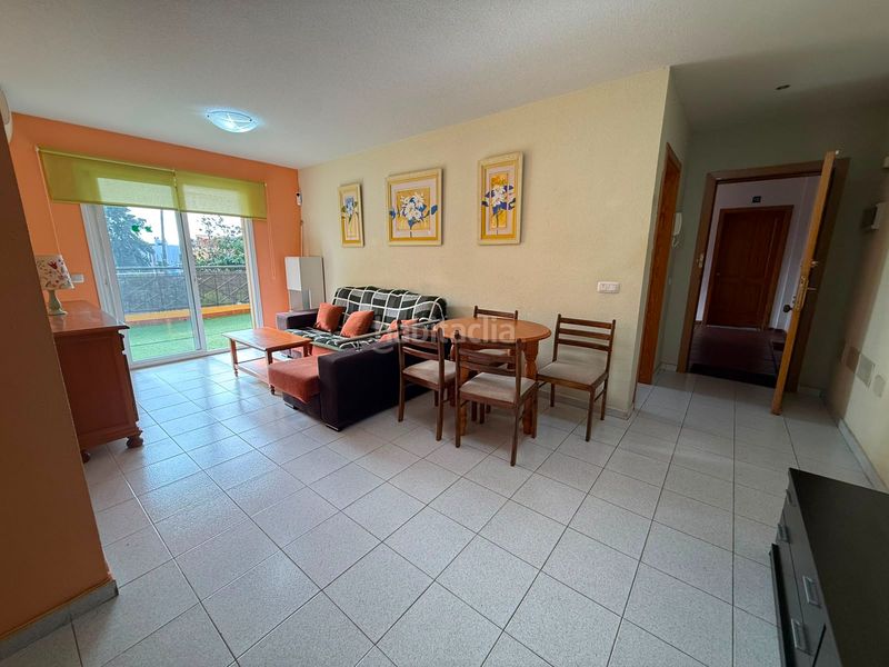 Foto b76c45d0-00eb-4d9c-8e2d-b4b4e9e09f50. Apartament amb aparcament piscina a Cho - Parque de la Reina Arona