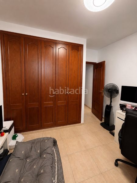 Foto b52f1ed6-9215-4e50-bde3-9f214790eea6. Apartament amb aparcament a Las Rosas Arona